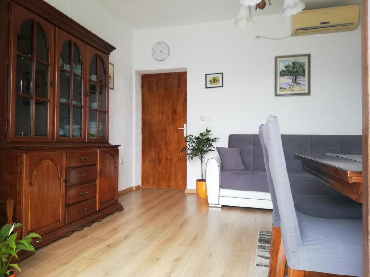 Appartement Martin Apartman à Senj  Extérieur photo