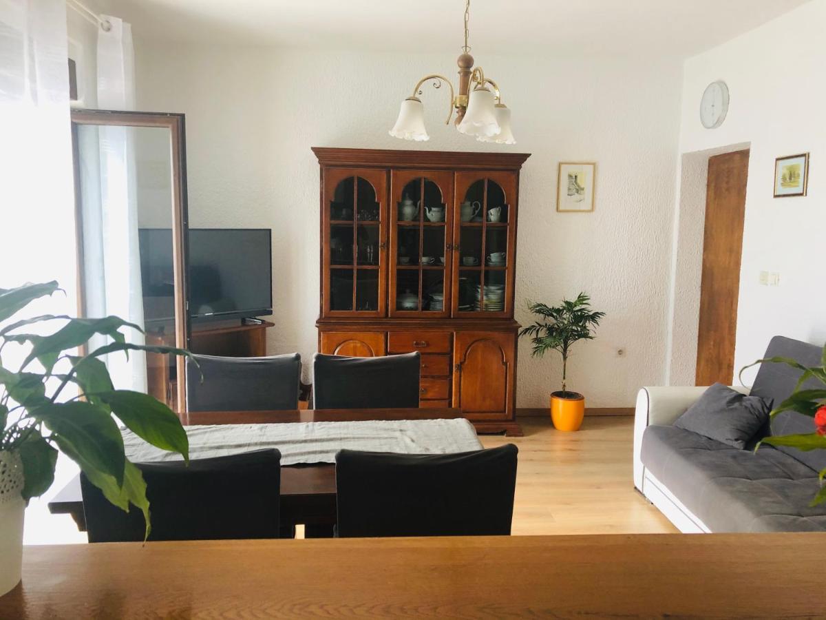 Appartement Martin Apartman à Senj  Extérieur photo
