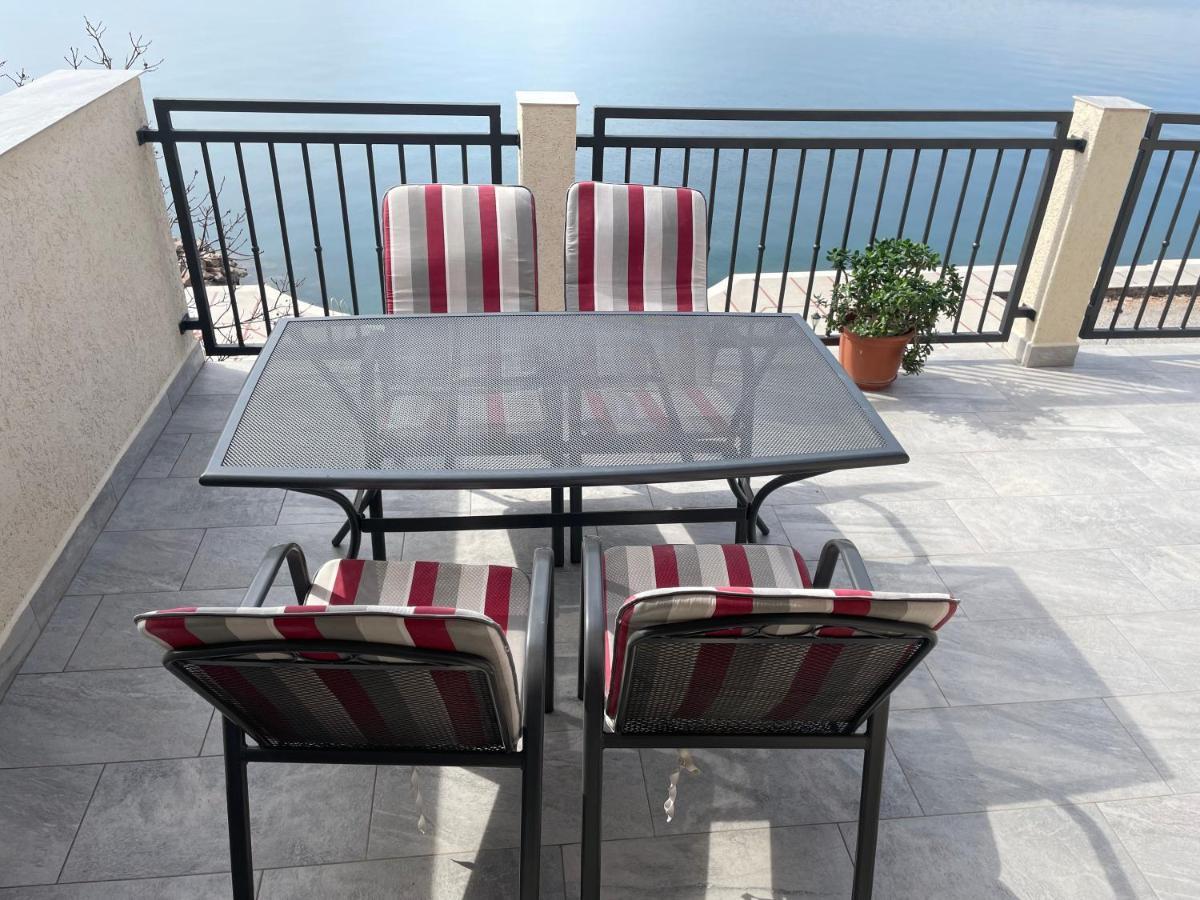 Appartement Martin Apartman à Senj  Extérieur photo