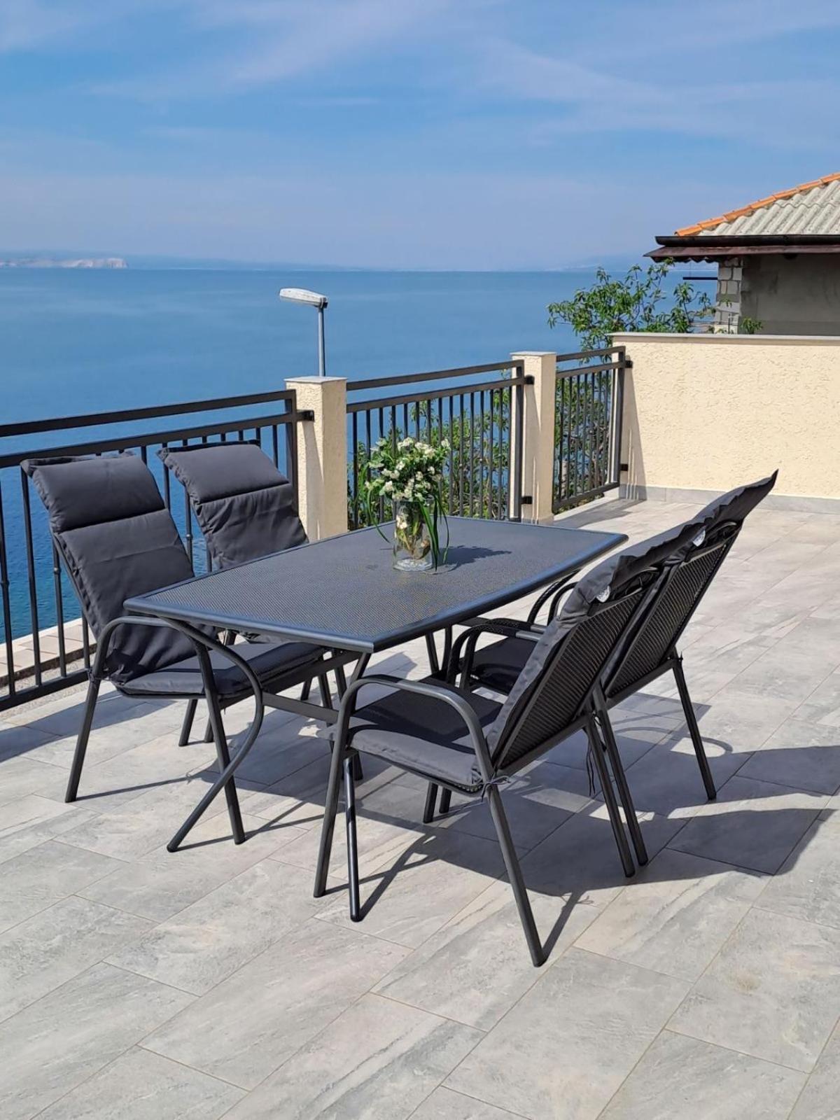 Appartement Martin Apartman à Senj  Extérieur photo
