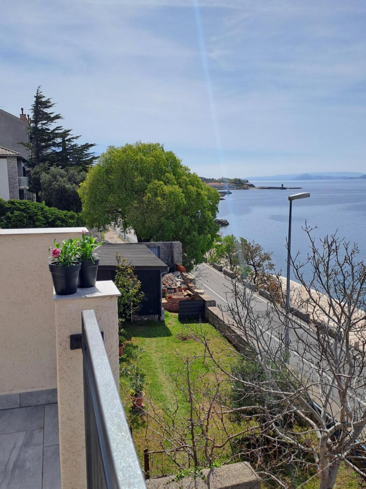 Appartement Martin Apartman à Senj  Extérieur photo