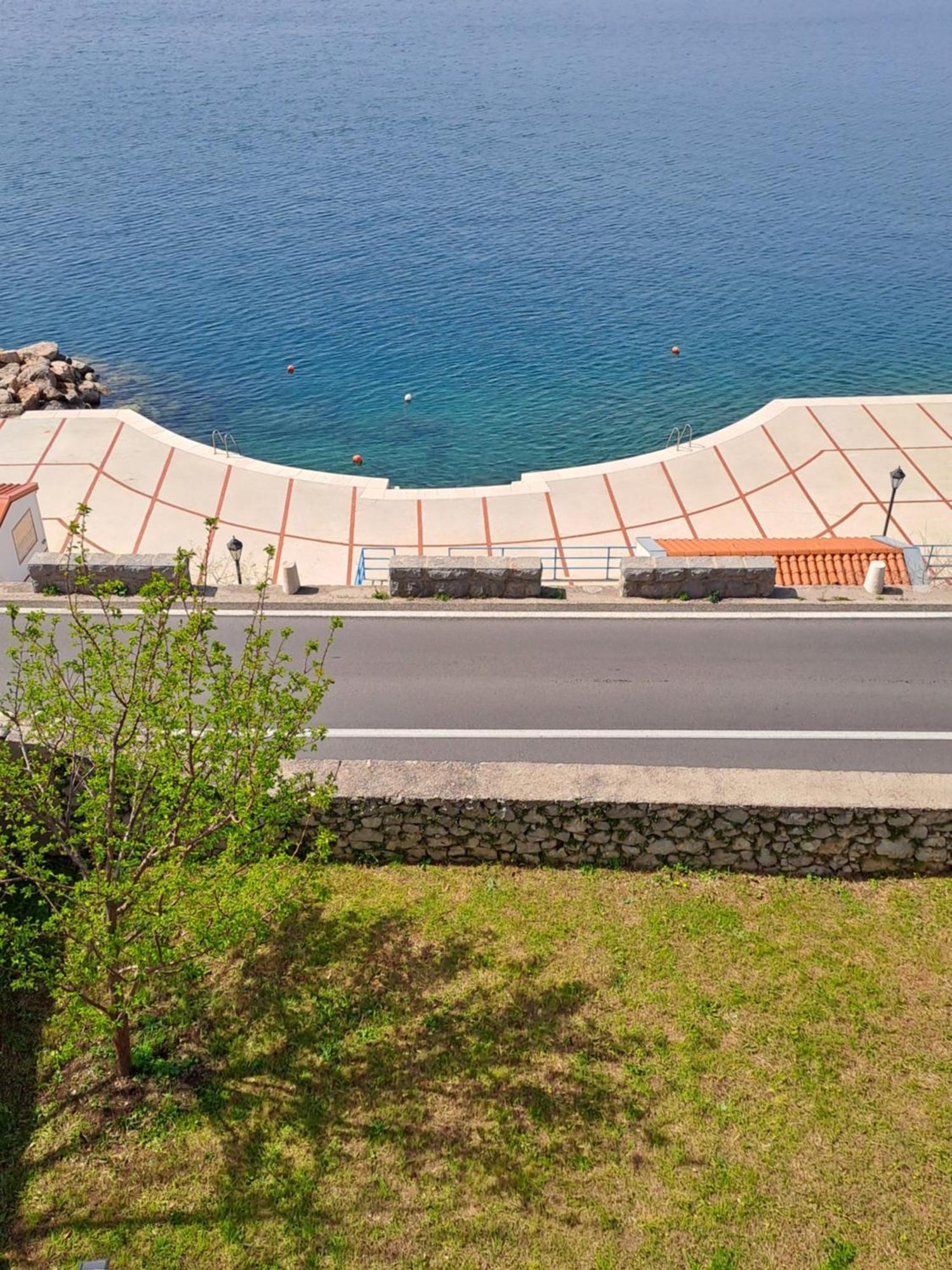 Appartement Martin Apartman à Senj  Extérieur photo