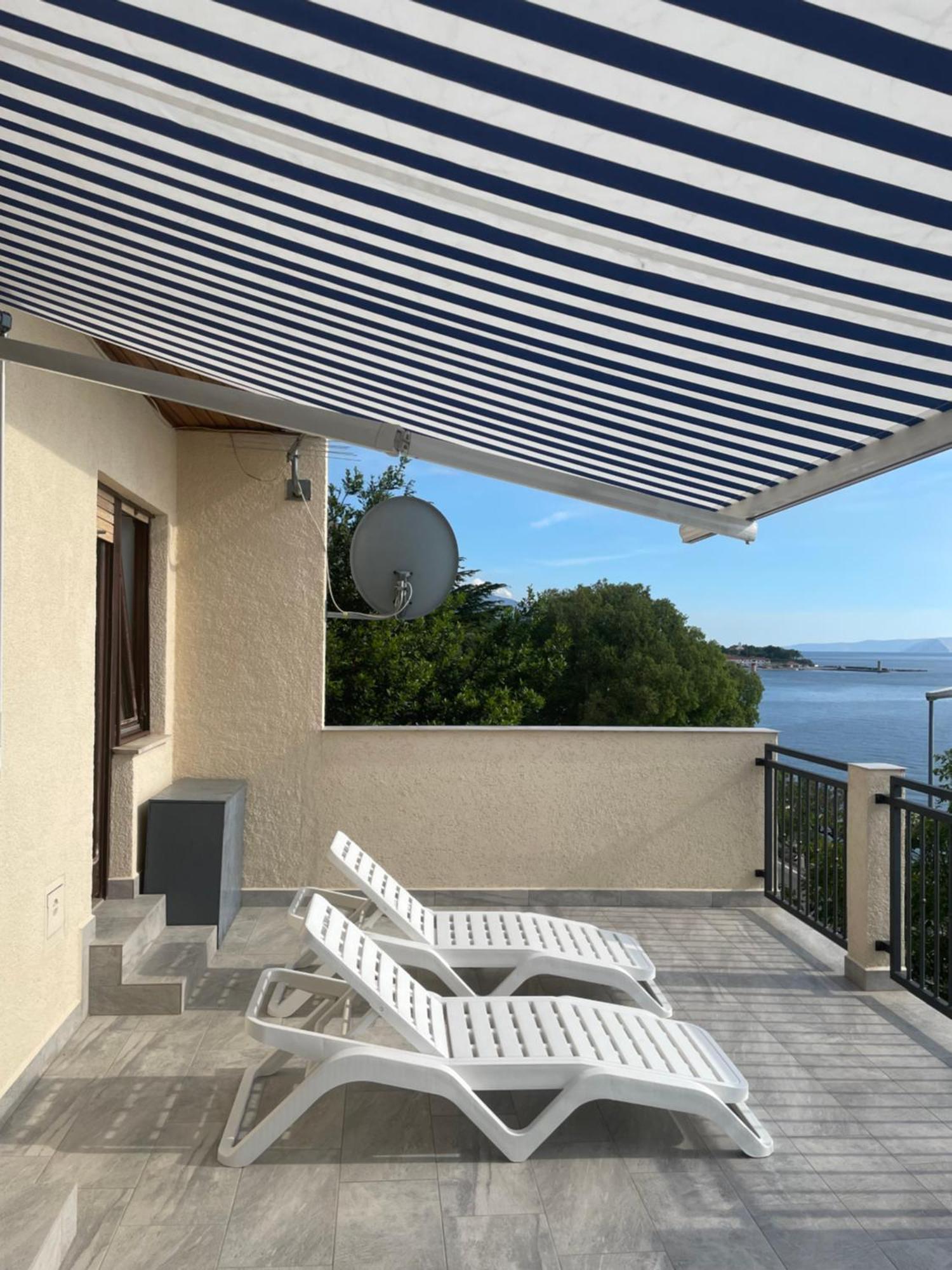 Appartement Martin Apartman à Senj  Extérieur photo